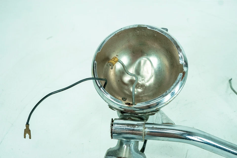 Barra de indicadores de señal de giro delantera Harley Electra Glide Touring 80 luz auxiliar 1353 Foto 3 de 4