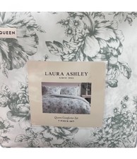 Laura Ashley Floral Green and White 7 Piece Queen Comforter Set 92  x96  