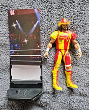 Mattel WWE Elite 44 Macho Man Randy Savage Action Figure COMPLETE w Accessories