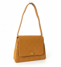 Chanel Flap Shoulder Bag Quilted CC Logo Caviar Leather Y2K Vintage Quiet Luxury