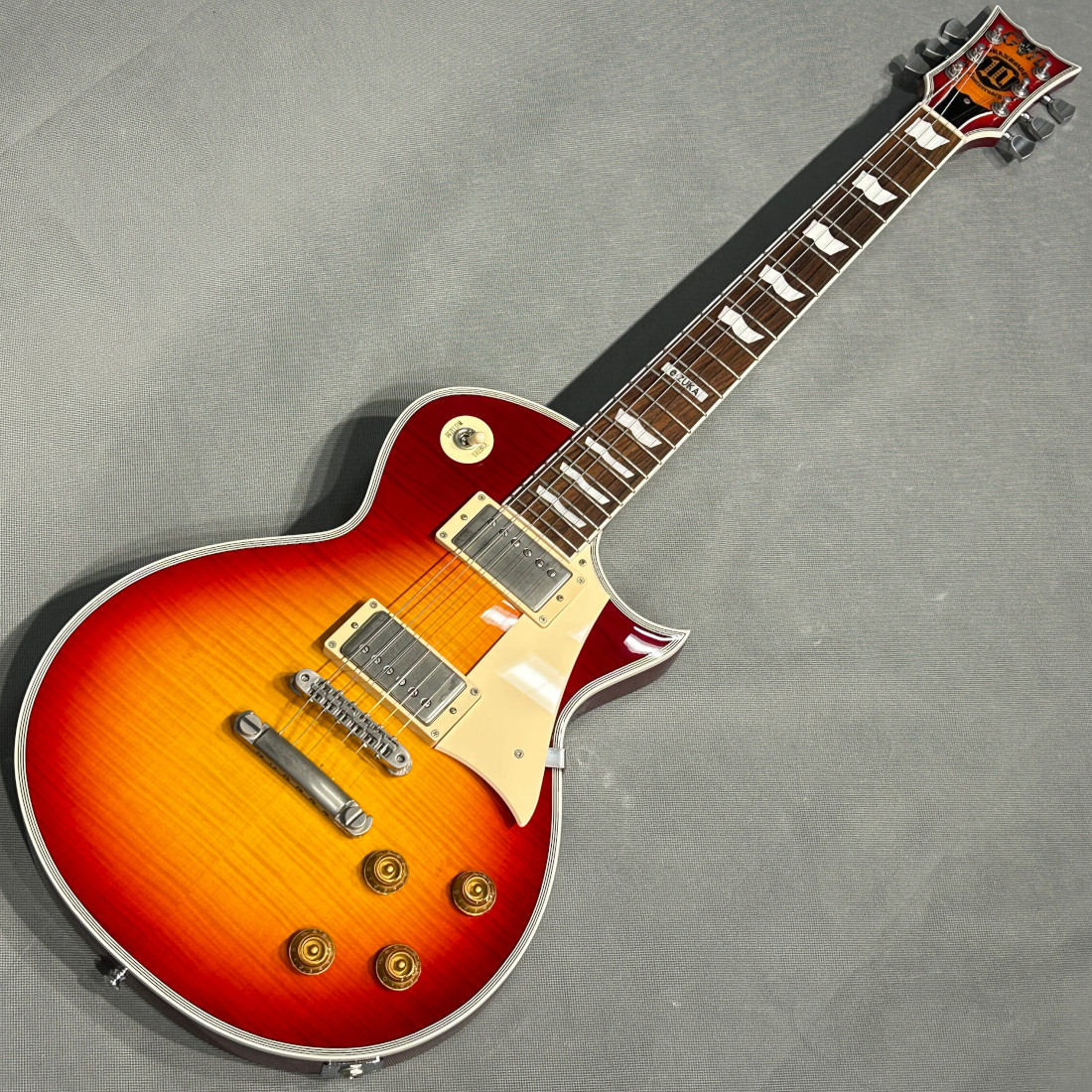 Edwards E-Rodeo Decade Electric Guitar in Good Condition with Free Shipping from Japan