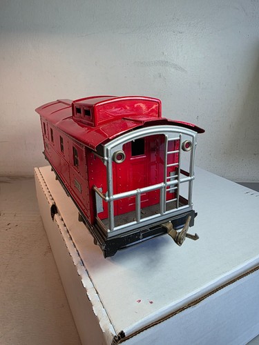 LIONEL No. 517 Caboose ++++ Standard Gauge ++++ Red ++++ 1927-1940 ++++ - Picture 2 of 7