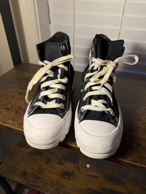 Converse Chuck Taylor All Star Lugged 2.0 Womens 8 Sneaker High Top Black White