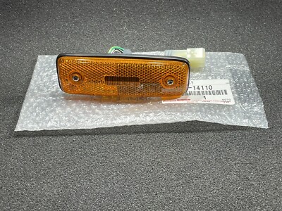 NEW 81 - 87 TOYOTA LAND CRUISER FJ60 BJ60 FRONT RIGHT SIDE MARKER