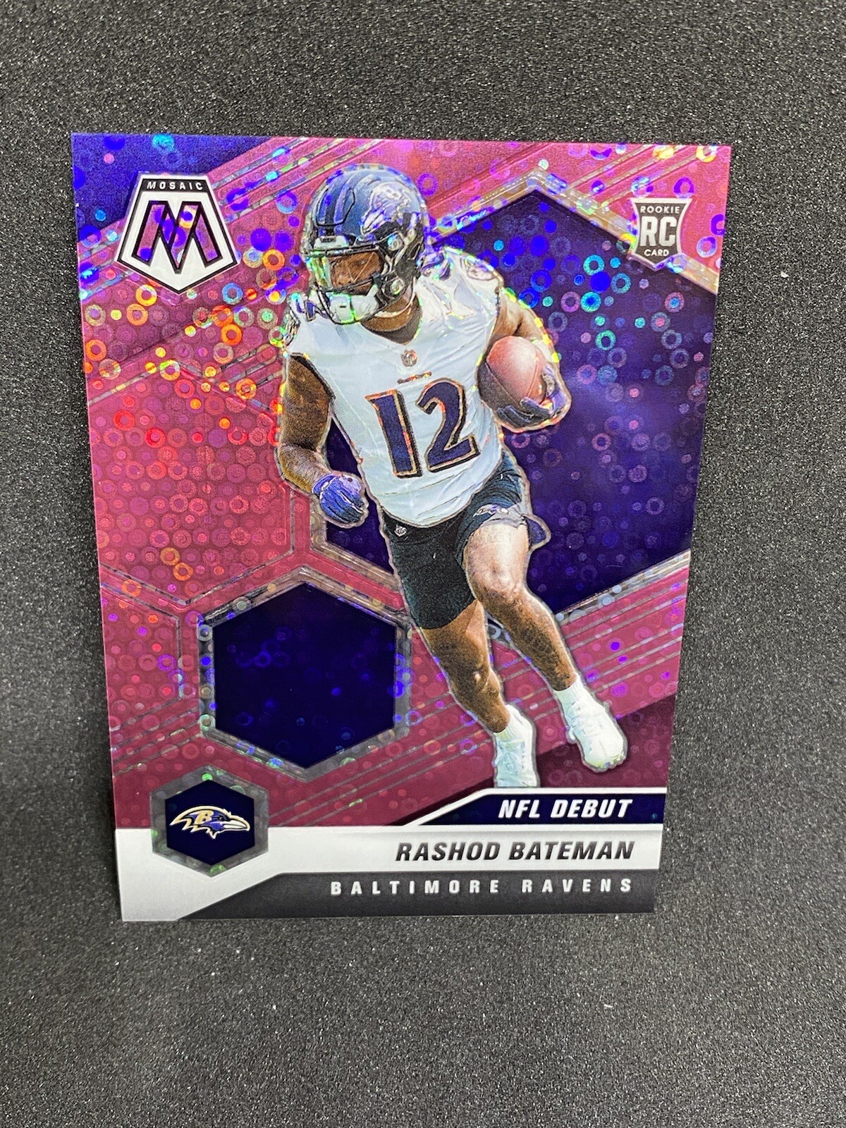 2021 Panini Mosaic No Huddle Rashod Bateman RC NFL Debut Pink Disco /20 Ravens