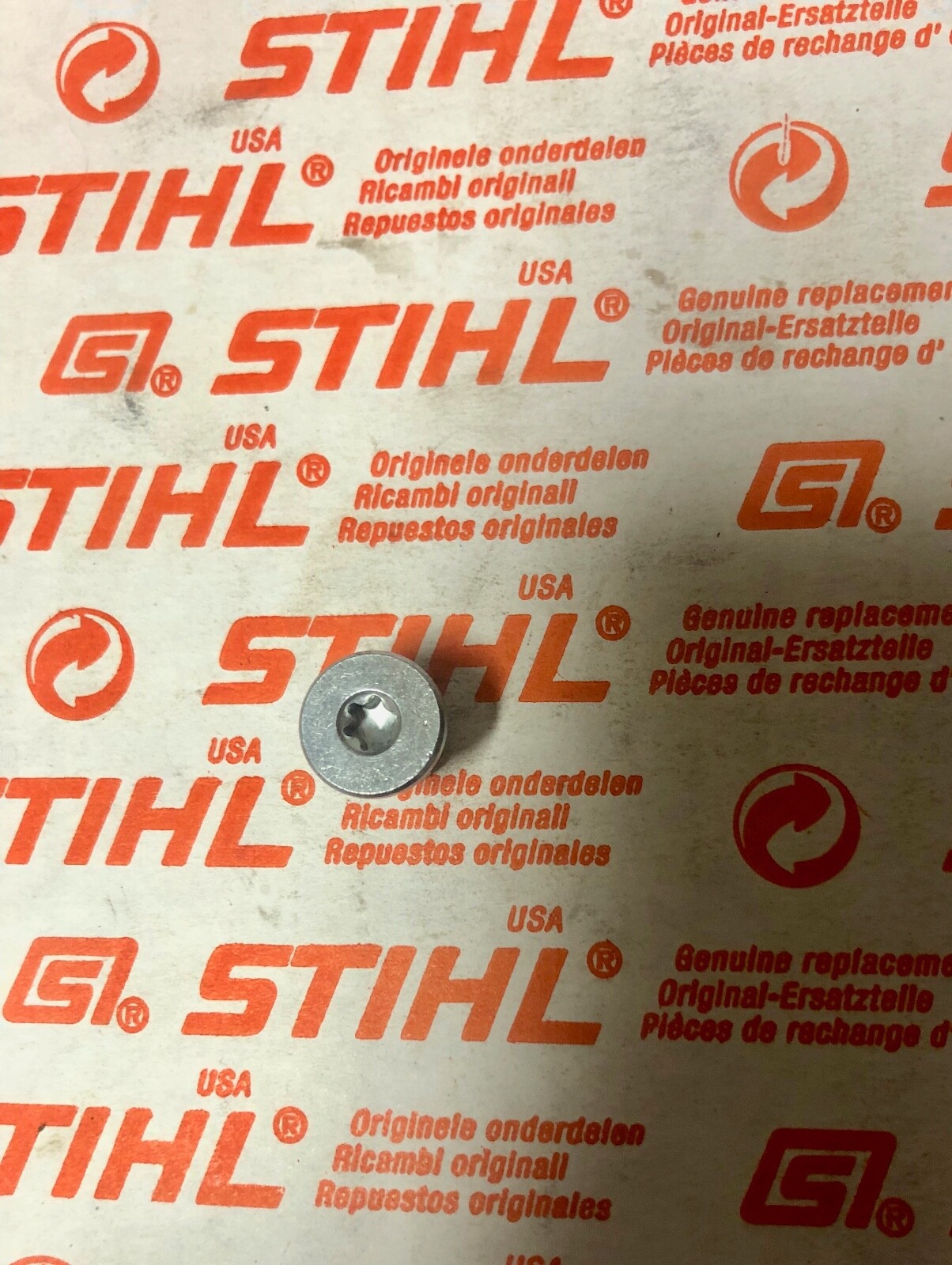 STIHL HL km fs fc. screw plug hedge trimmer gear box grease plug NEW