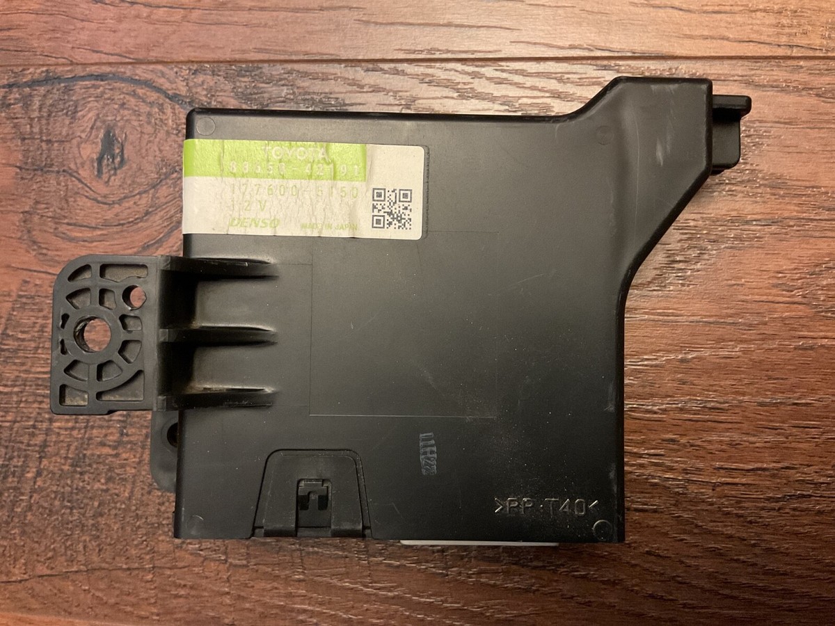 2006-2009 Toyota RAV4 AC Amplifier Climate Control Computer Module