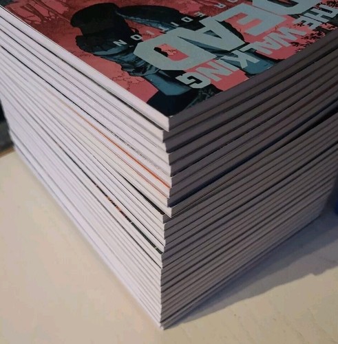 The walking dead color edition 1-28 . Complete sequence. Saldapress - Picture 3 of 3