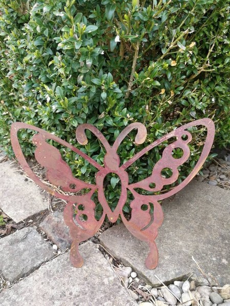 Edelrost Schmetterling Charlotte Garten Deko Metall Rost Falter Gartendeko-image