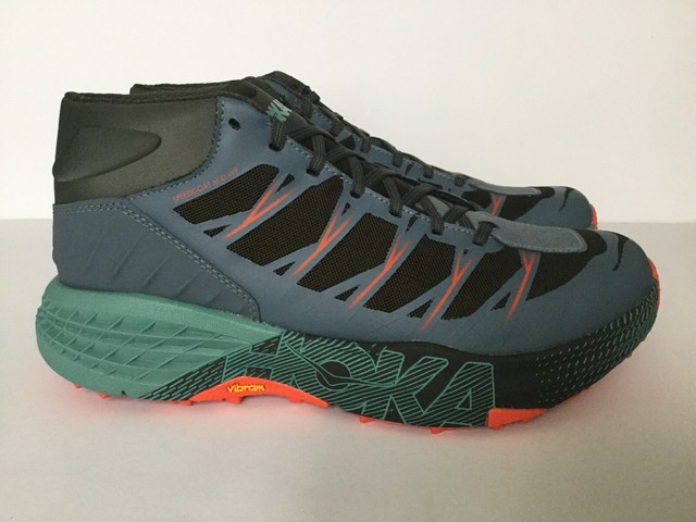 hoka one one speedgoat wp