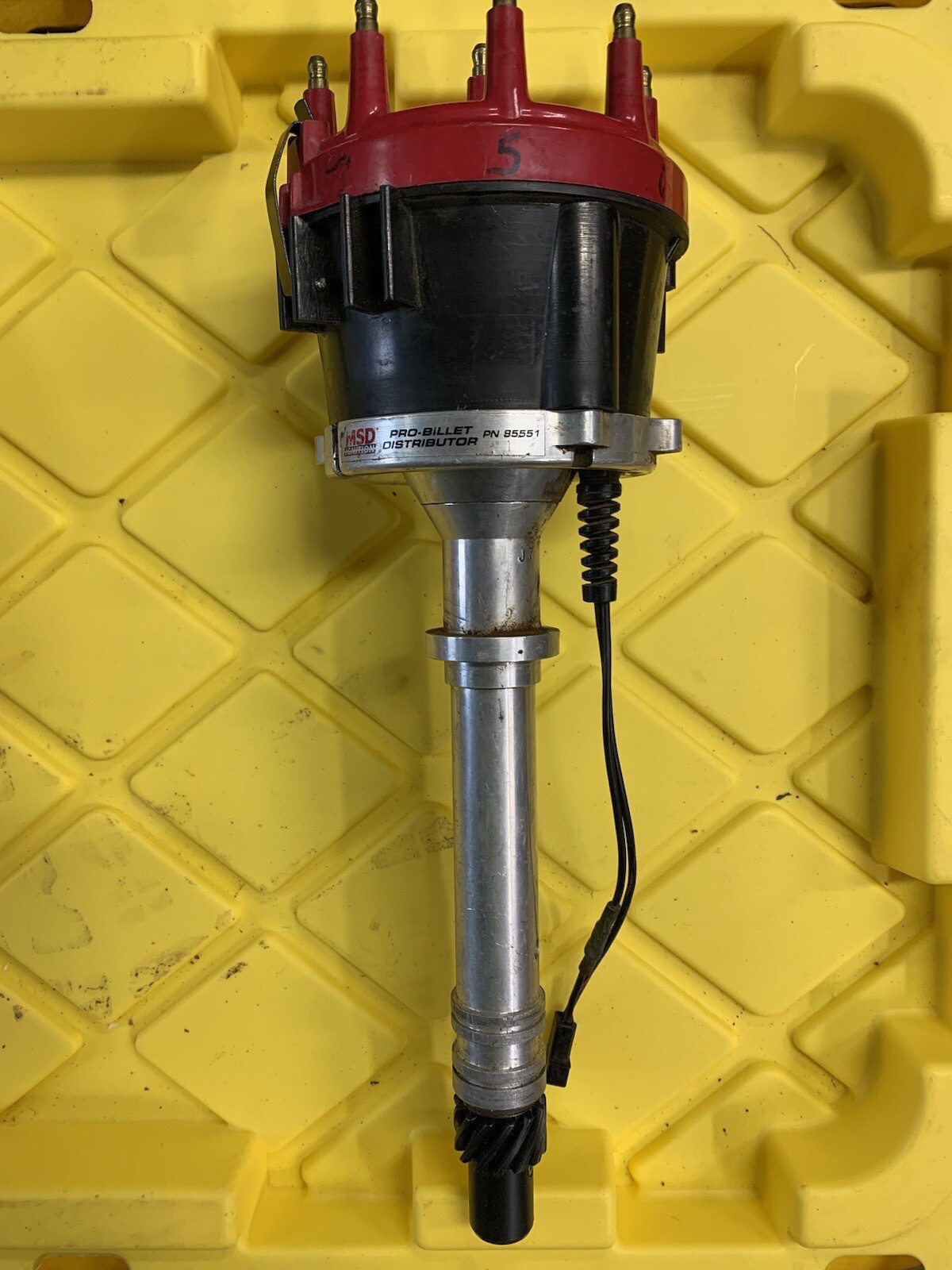 MSD 85551 Pro Billet Distributor W/ Capadapt Large Ford Cap SBC BBC