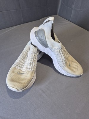 Nike React Phantom Run Flyknit 2 White Gray Womens US Size 7 Running Shoes