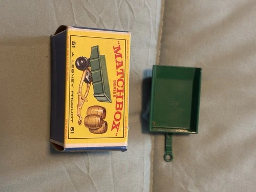 Lesney Matchbox Tipping Trailer W/Barrels #51 & Orig Box Made In England 1960’s