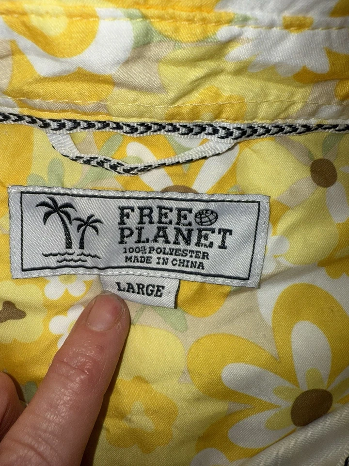 Men’s Free Planet, Yellow Floral Pool Party Vacation Shirt Button Down Large - Image 2 of 4