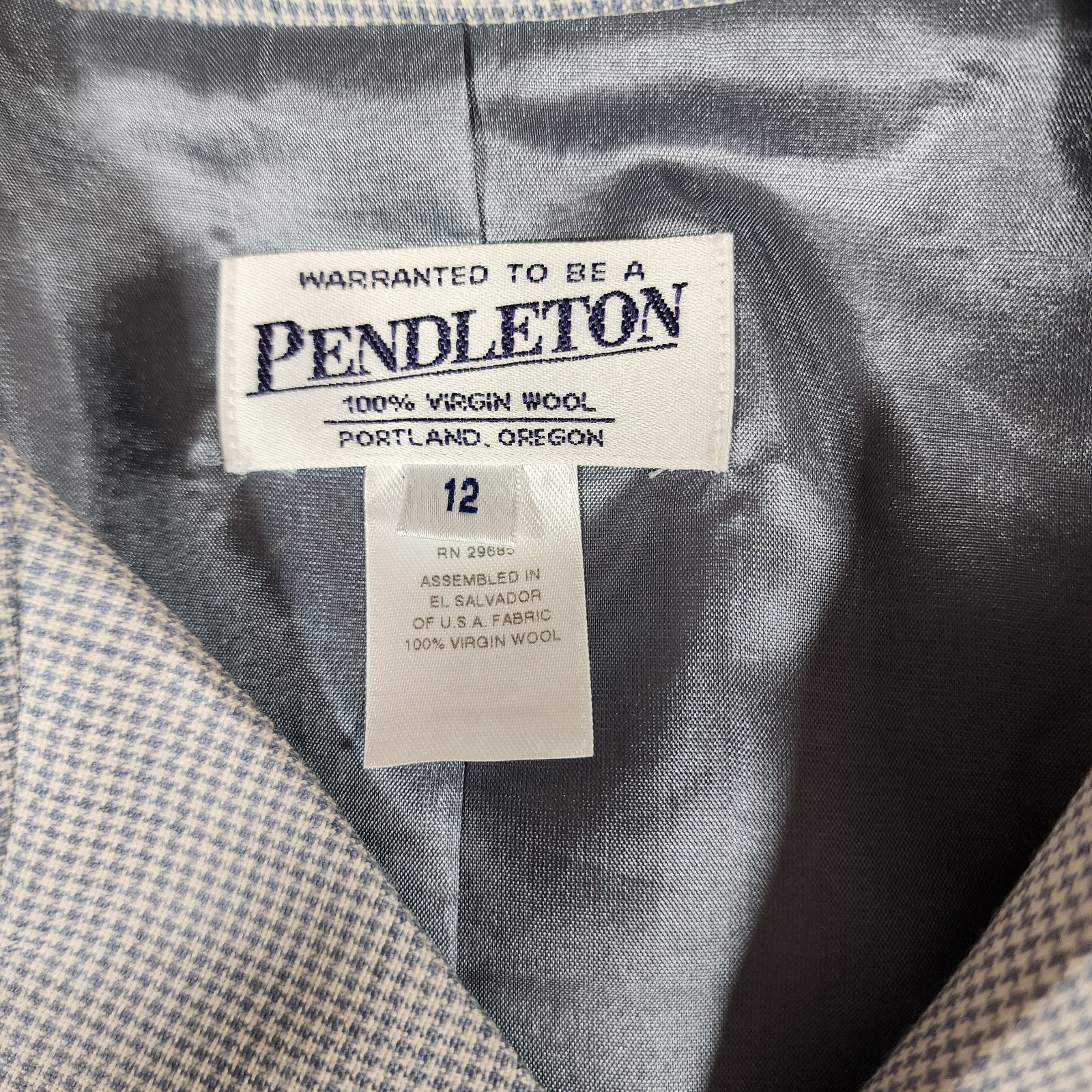VTG Pendleton Gray Checked  100 % Virgin Wool Bla… - image 5