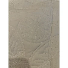 Springmaid Floral Quilted Tan/Cream Single Standard Pillow Sham 1