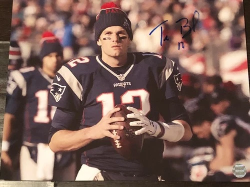 Tom Brady Signed Autograph 8x10 Photo. Patriots. COA . HOF