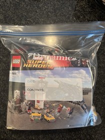 LEGO Marvel Super Heroes: Super Hero Airport Battle (76051)