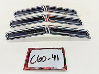(3) NOS 1966 MERCURY COMET RH CHROME FENDER LOUVERS EMBLEMS C6GB-16188-C C60-41