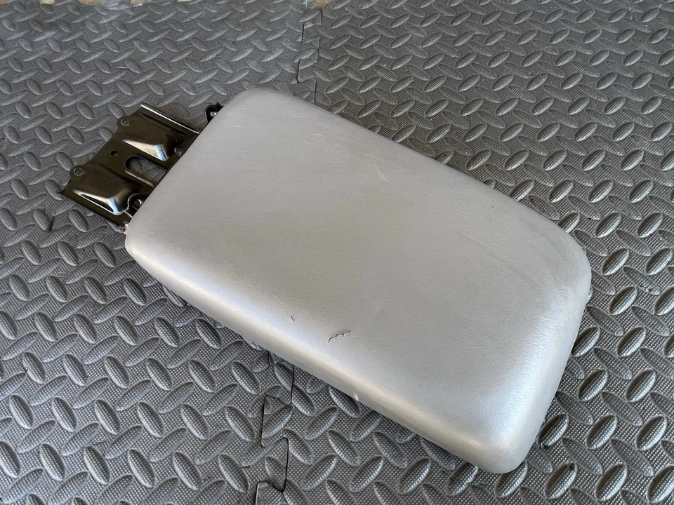 DEFECTO 2002-2004 Toyota Avalon Consola Central Tapa Apoyabrazos Cuero Gris OEM Foto 2 de 4