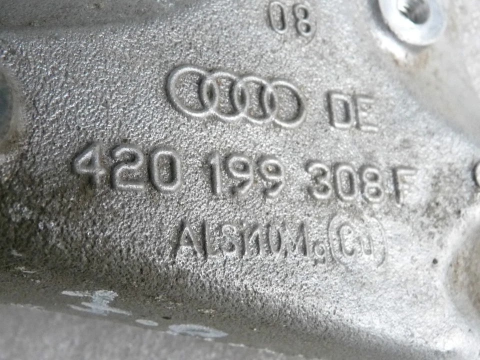 Audi R8 4.2 V8 BYH 420HP FSI Engine Mount Support Right _ 420199308F _ - Image 3 of 3