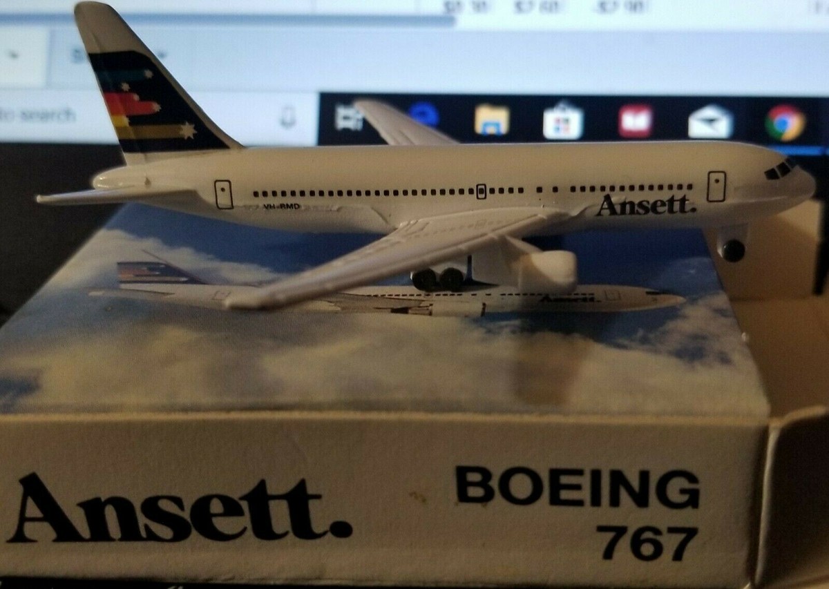 schabak1／600ANA  B767 SCHABAK 1:600 AIRPLANE Ansett Australian Airline 907/67