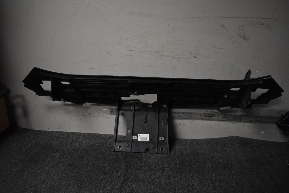 Mercedes Benz S 63 AMG 2014-2020 base radiador soporte fábrica OEM Foto 4 de 4