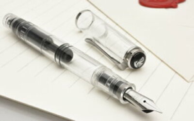 Pelikan Fountain Pen Classic M205 Demonstrator Limited Clear F