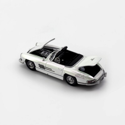 【新品】YSモデル 1/64 メルセデス・ベンツ 300SLR 全開閉 新品】YSモデル 1/64 メルセデス・ベンツ 300SLR 全開閉 - メルカリ