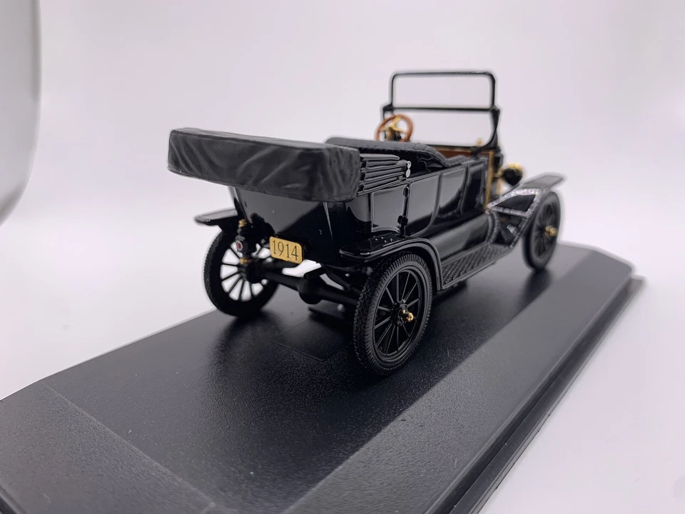 Minichamps 1:43 1914 Ford Model T Black 400 082330 - Image 4 of 4