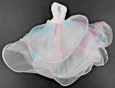 Barbie 1996 Angel Princess White Rainbow Tulle Gown 15911 Some Picks