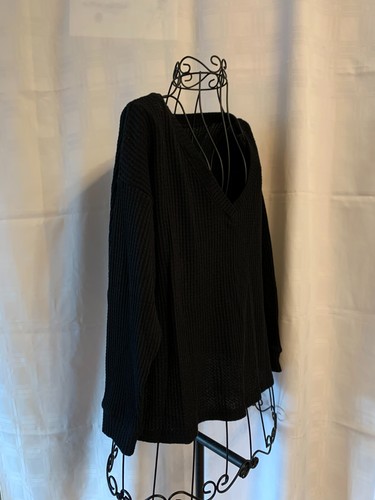Forever 21 Ladies Small Black Woven Long Sleeve V-neck Stretchy Pullover Shirt - Picture 4 of 9