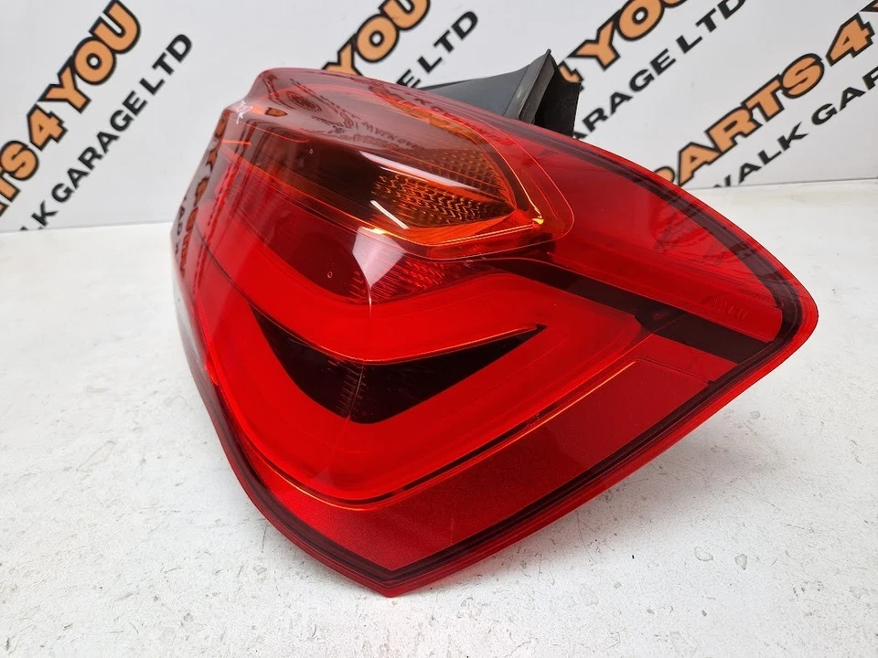 2016 BMW 1 SERIES 116D F20 M SPORT RIGHT REAR TAIL LIGHT LAMP OUTER 03600090 - Image 3 of 4