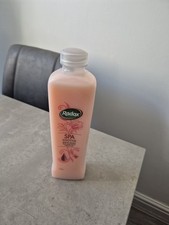 Image of Radox Spa Soothe Bath Soak – 500ml (Fig & Neroli Oil)