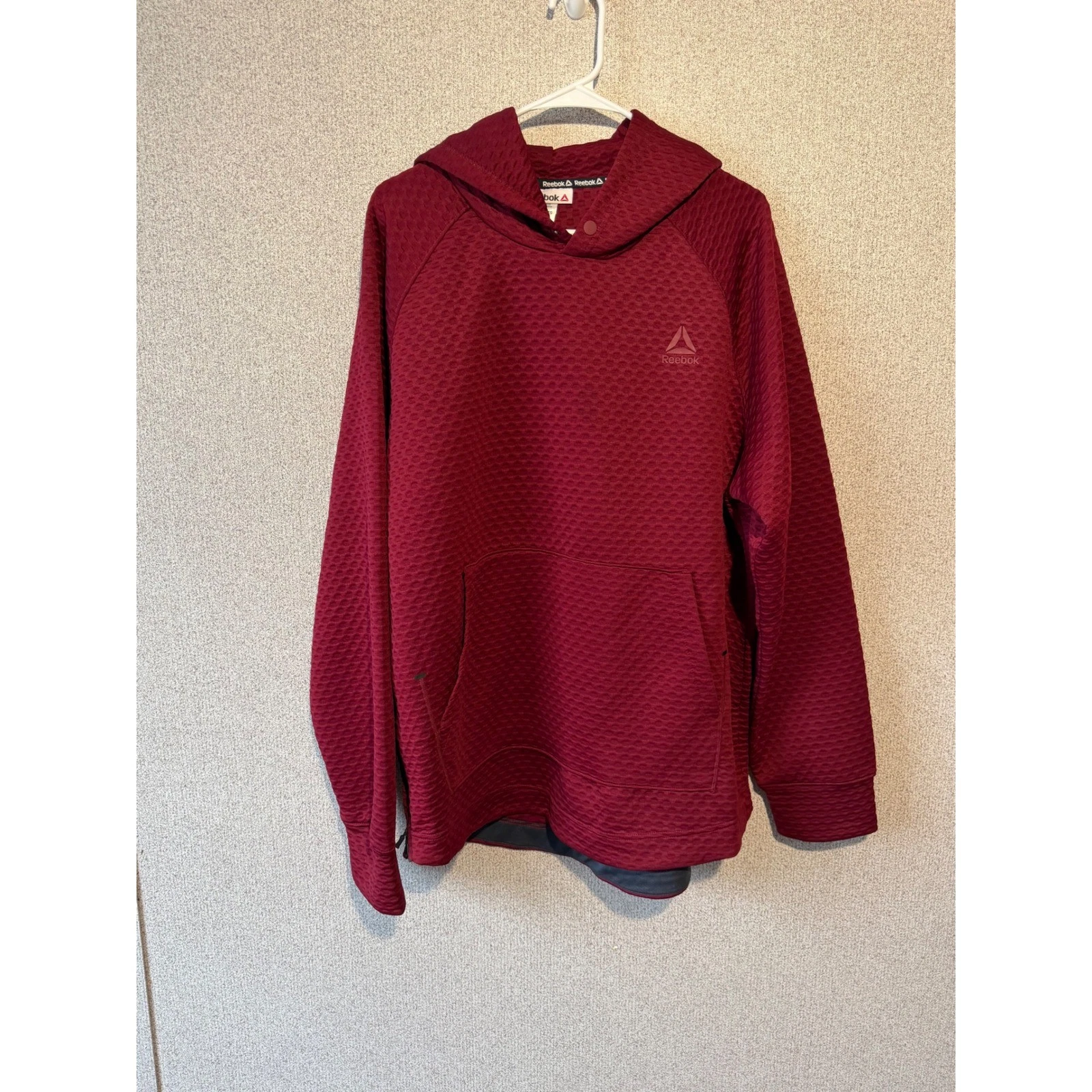 Reebok Mens XL Textured Waffle Knit Hoodie Burgundy Maroon Snap Neck REM23ST109