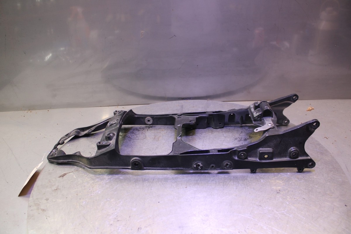 06-07 KAWASAKI NINJA ZX10R REAR SUBFRAME BACK SUB FRAME 32160-0133