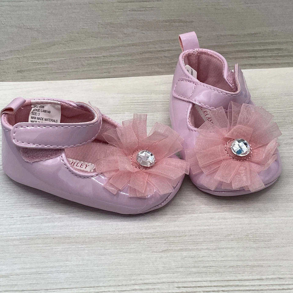 Laura Ashley Size 3 Pink Baby Shoes - Image 2 of 4