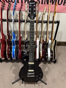 美品Epiphone Les Paul studio LT純正ケース、ストラップ Epiphone Les Paul Studio Lt | eBay