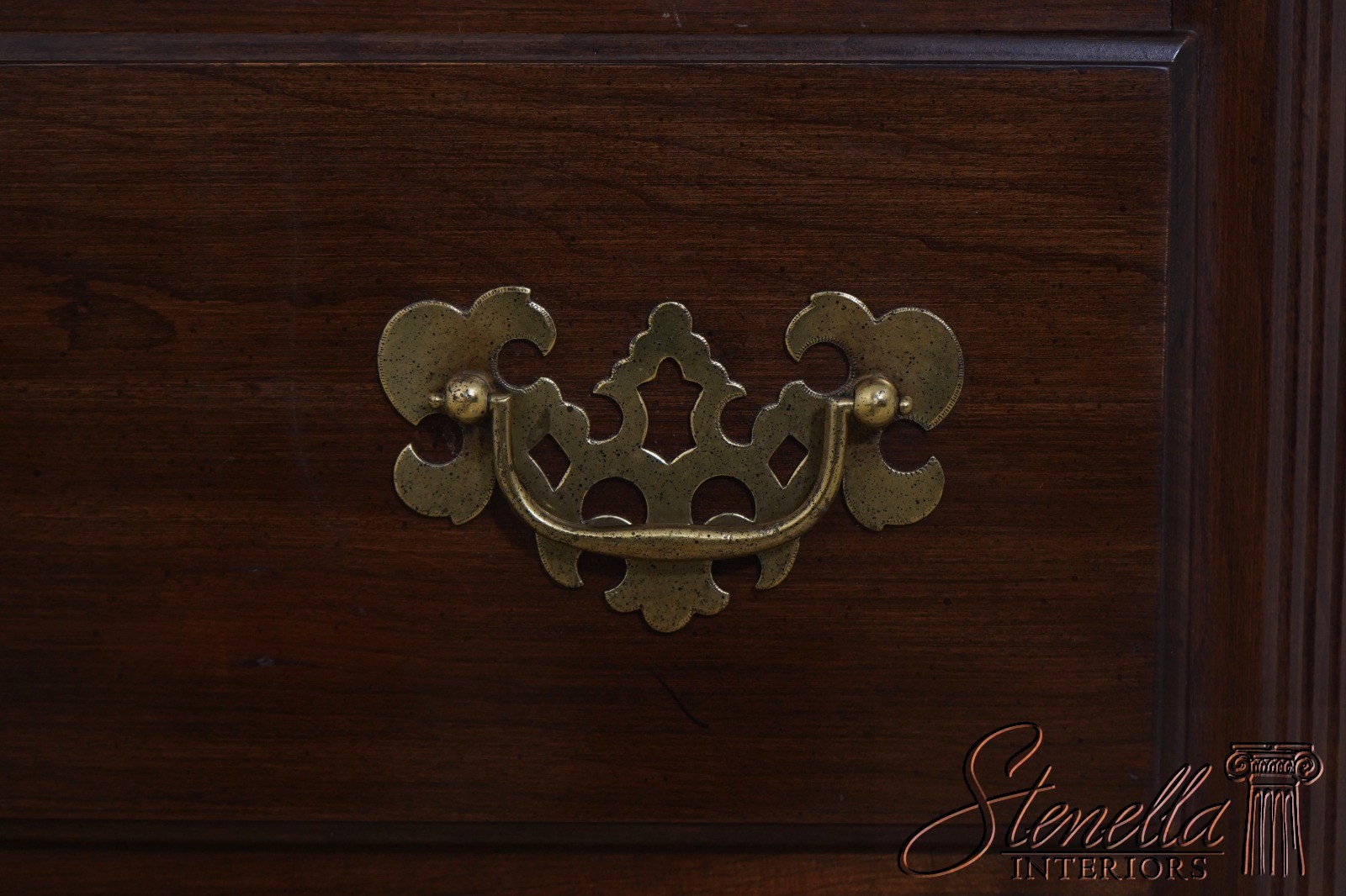 F70902: ETHAN ALLEN Cherry Georgian Court Lingerie Chest