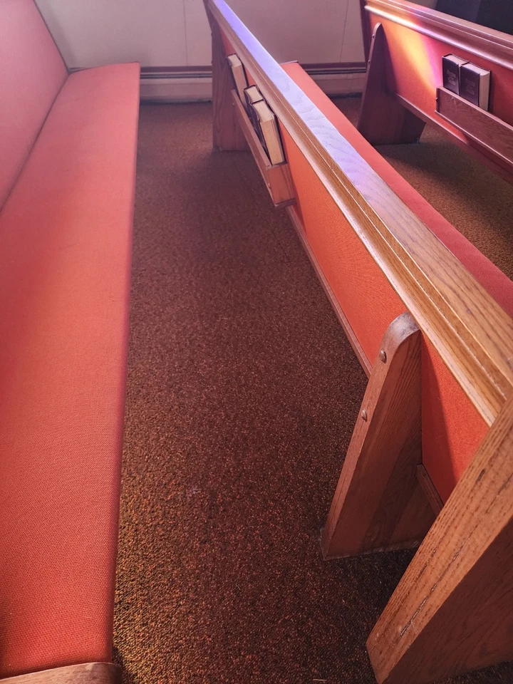 Pews de igreja de carvalho maciço,, Excelente estado usado. - Imagem 3 de 4