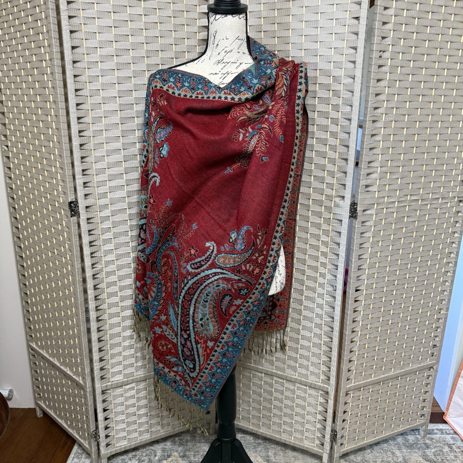 Tapestry Shawl Wrap Poncho Paisley Print Fringed Edges Women Boho Hippie