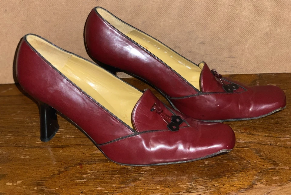 Zapatos de salón para mujer Mezlan talla 9M cuero borgoña dedos cuadrados hechos en España Foto 3 de 4