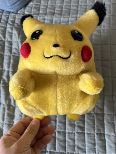 Pokémon Pikachu Jumbo Fat Pikachu Plush Toy 9" Nintendo Vintage Tomy HTF RARE