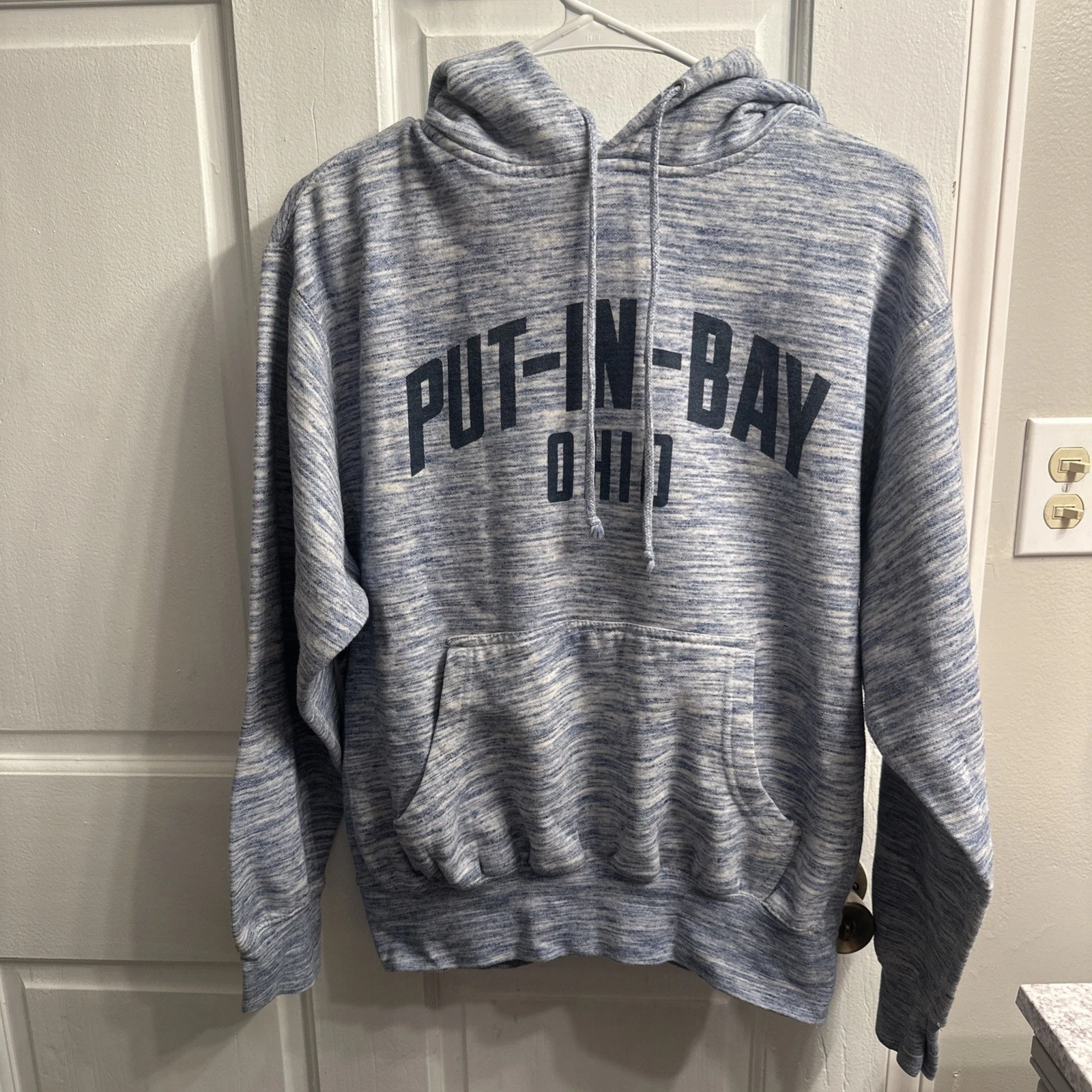 PUT IN BAY Ohio Hoodie Blue And White Womens Sz Small