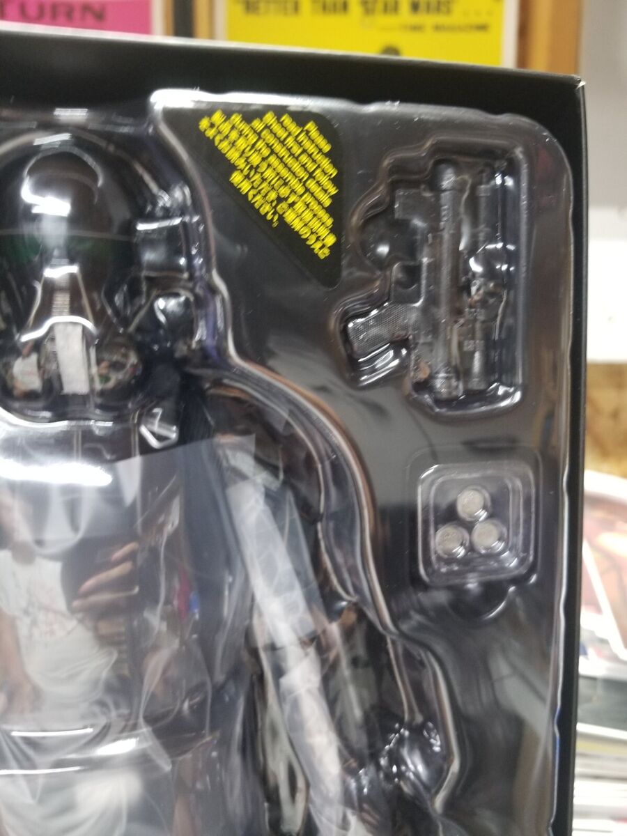 Hot Toys The Mandalorian - Death Trooper 1/6th Scale Hot Toys The Mandalorian - Death Trooper 1/6th Scale