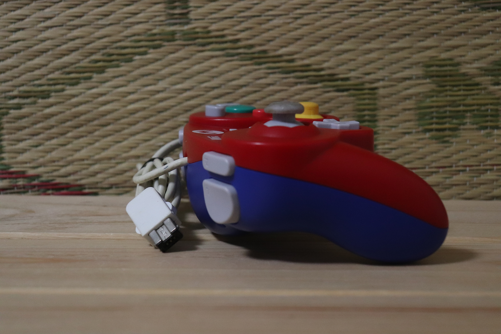 *In Stock* Club Nintendo Gamecube Controller for Will Mario Ver