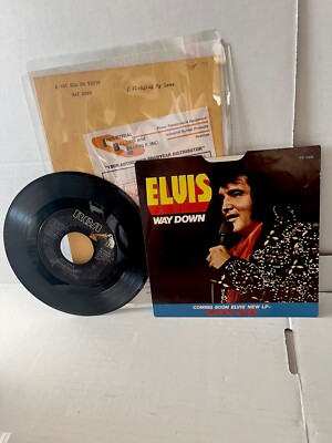 45 ELVIS PRESLEY PB-10998 Way Down / Pledging My Love 1977 w/PS Picture Sleeve