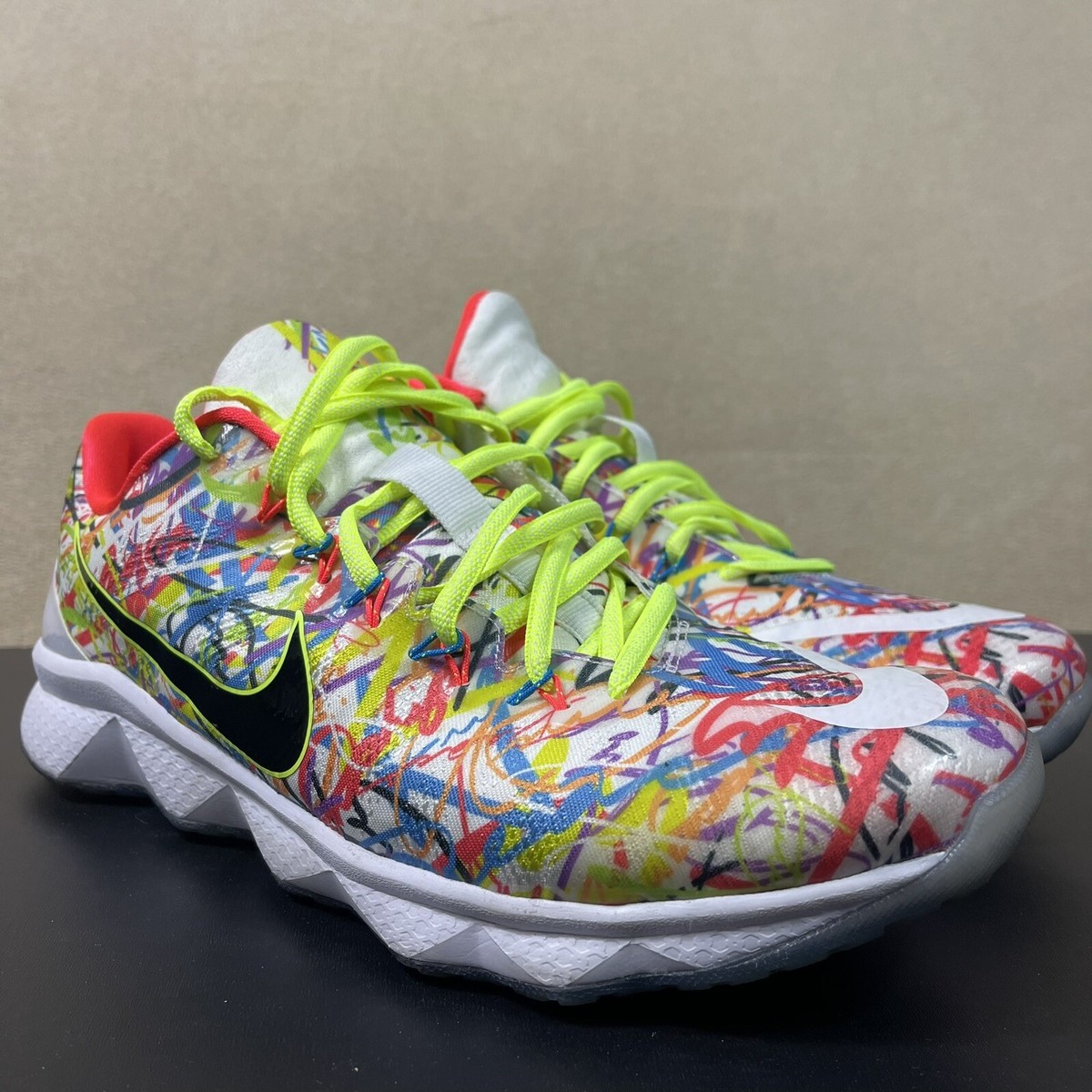 Size 9 - Nike CJ3 Trainer Thankful Graffiti for sale online  display picture 3