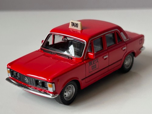Fiat 125p Taxi Polish/Italian Car Model Red Diecast Toy 1:43 Scale Welly - Picture 3 of 13