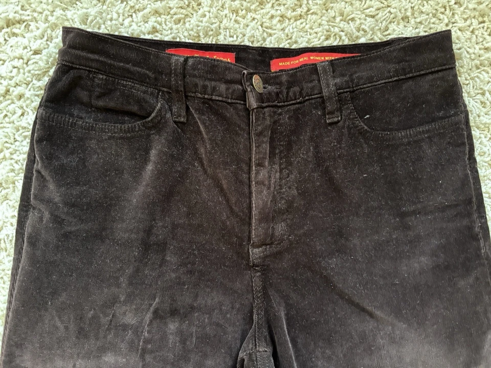 NYDJ Women's Brown/black Tummy Tuck Fine Wale Corduroy Size 6 Pants-Made in USA - Image 2 of 4